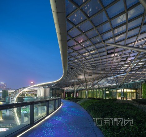 �V����h(hu��n)�V��(ch��ng)Parc Central-���@�е��̈�(ch��ng)