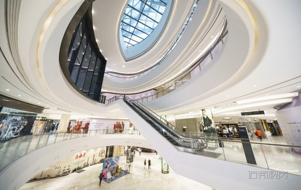 �V����h(hu��n)�V��(ch��ng)Parc Central-���@�е��̈�(ch��ng)